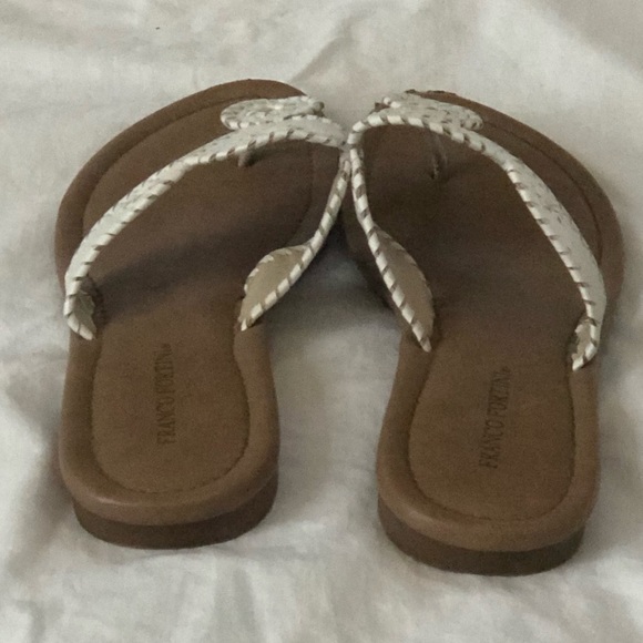 Classy sandals - Picture 2 of 2